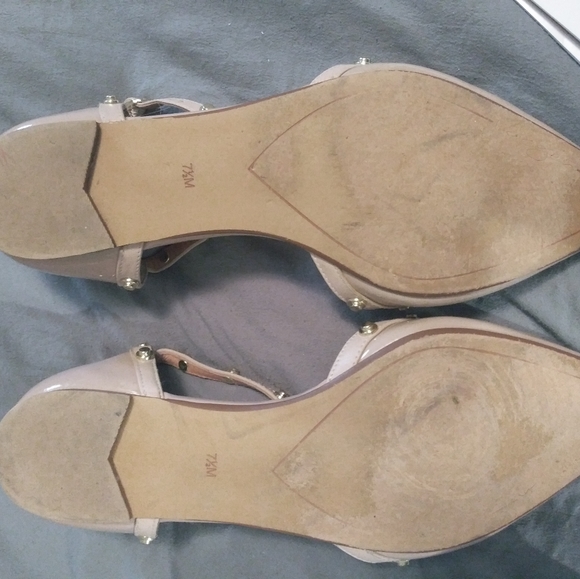 High heels - Picture 7 of 16